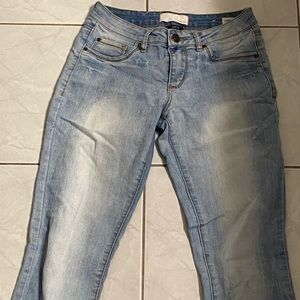 Garage light wash jeans not worn
